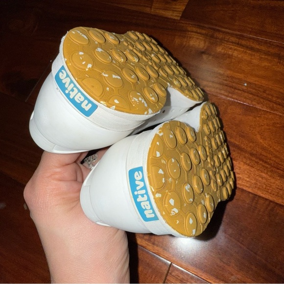 Native Kids Water Shoes - White and Tan - Picture 11 of 14